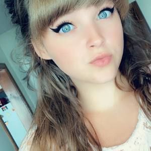 Meet your Posher, Rhiannon